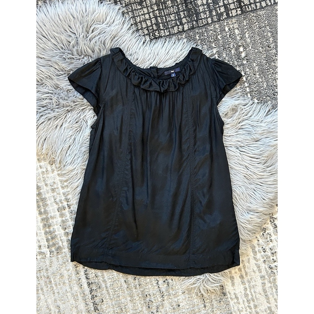 GAP Women's 100% Viscose Black Flutter Sleeve Blouse Size Medium